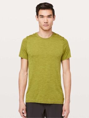 LULULEMON Metal Vent Tech Surge Short Sleeve Shirt Mossy/Golden Lime Medium 8645